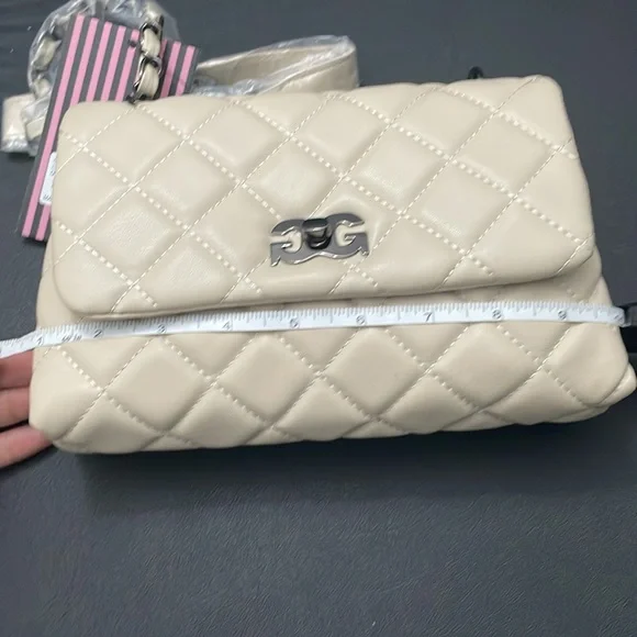 GILDA PARIS Quilted Crossbody Bag - Picture 7 of 8